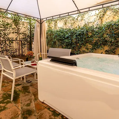 Апартаменты Bolognaroomscom