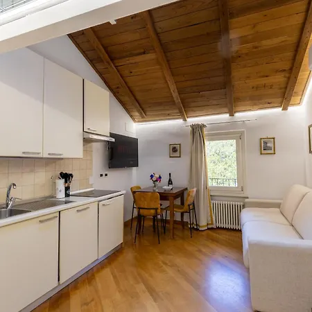 Frassinago Suites-bolognarooms Daire