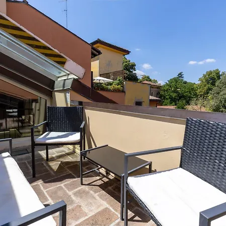 Frassinago Suites-bolognarooms