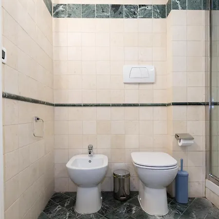 Daire Frassinago Suites-bolognarooms *