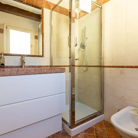 Daire Frassinago Suites-bolognarooms Bolonya