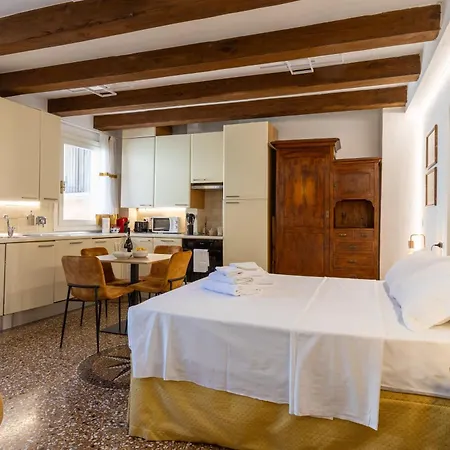 Frassinago Suites-bolognarooms Daire *