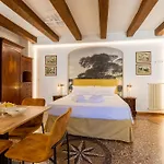 Apartamento Bolognaroomscom *
