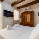 Bolognaroomscom *