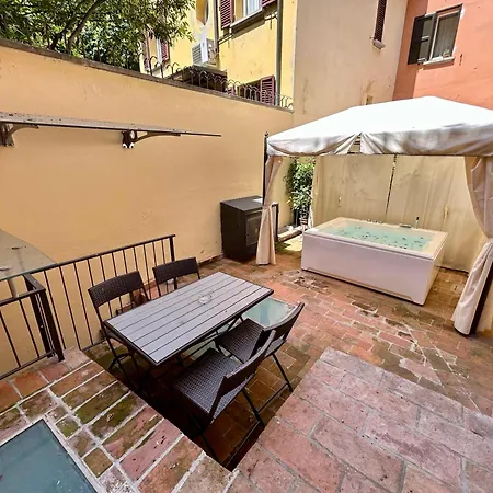 Appartement Frassinago Deluxe Suites-bolognarooms *