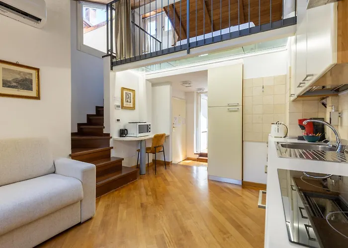 Bolognaroomscom * Bologna