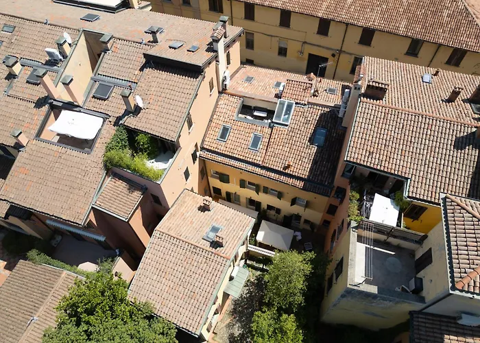 Bolognaroomscom