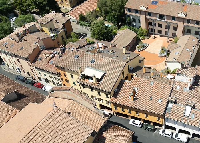 Bolognaroomscom * Bolonia