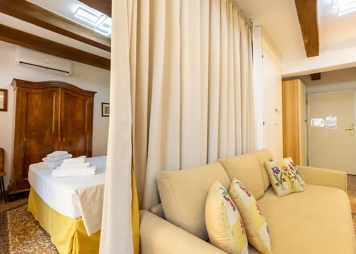 Apartament Bolognaroomscom Bolonia