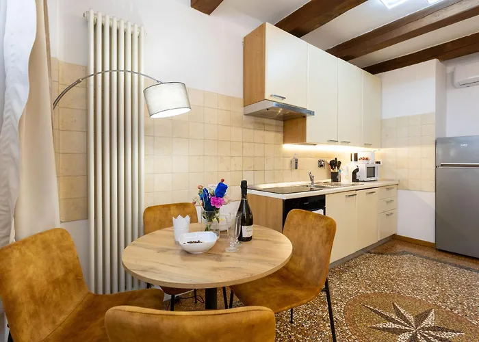 Apartament Bolognaroomscom