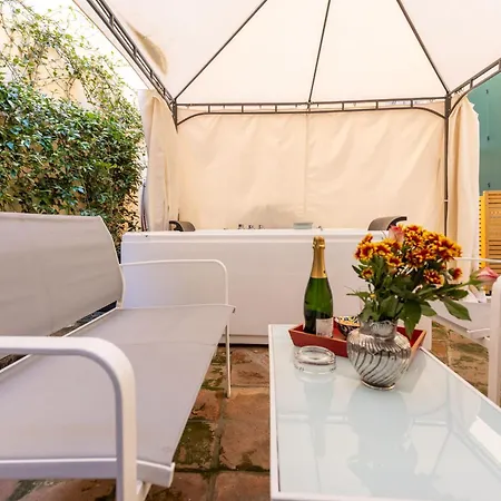 Bolognaroomscom * בולוניה