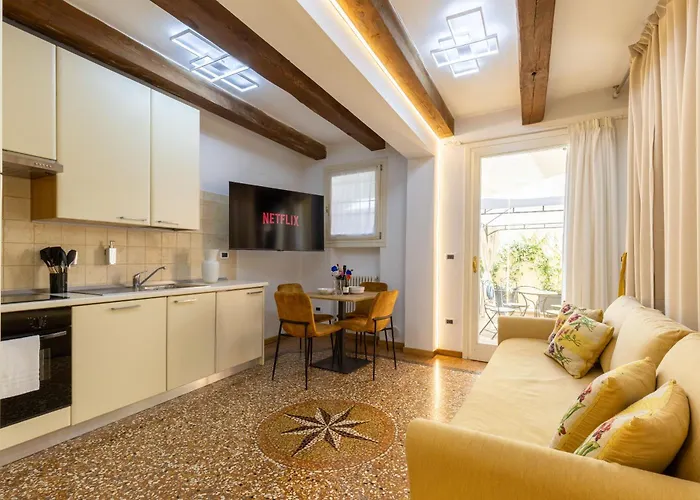 Bolognaroomscom * Μπολόνια