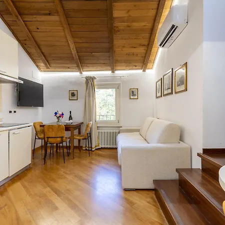 Bolognaroomscom *
